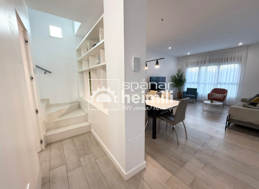 Endursala -  -
Villamartin