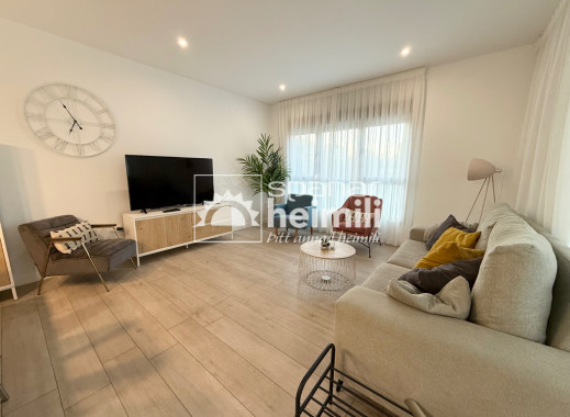 Endursala -  -
Villamartin