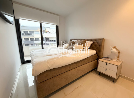 Endursala - Íbúð í fjölbýli -
Playa flamenca