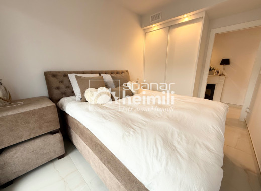 Endursala - Íbúð í fjölbýli -
Playa flamenca