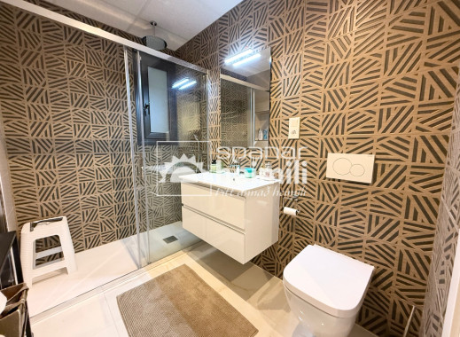 Endursala - Íbúð í fjölbýli -
Playa flamenca