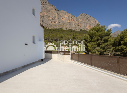 Obra nueva - Villa -
La Nucia/Polop - Polop 