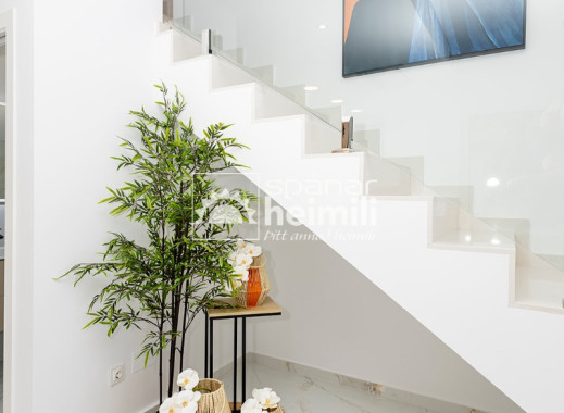 Obra nueva - Villa -
La Nucia/Polop - Polop 