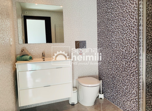 Endursala - Íbúð í fjölbýli -
Torrevieja