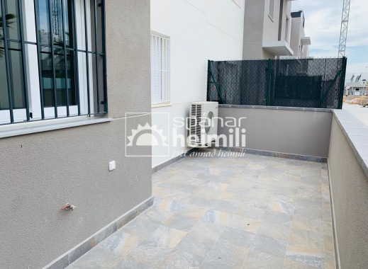 Endursala - Íbúð í fjölbýli -
Torrevieja