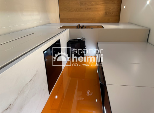 Endursala - Íbúð í fjölbýli -
Málaga/Marbella - Málaga