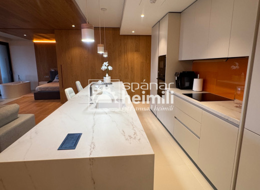 Endursala - Íbúð í fjölbýli -
Málaga/Marbella - Málaga