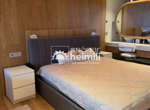 Endursala - Íbúð í fjölbýli -
Málaga/Marbella - Málaga