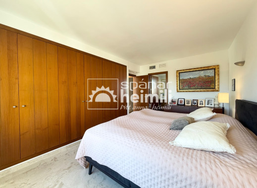 Endursala - Þakíbúðir -
Punta Prima