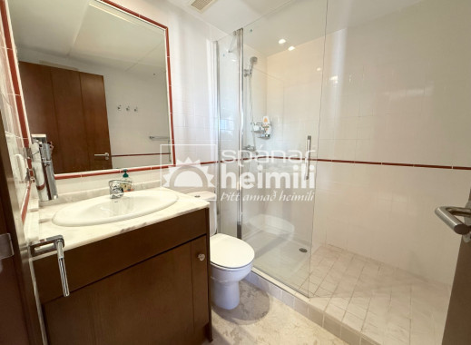 Endursala - Þakíbúðir -
Punta Prima