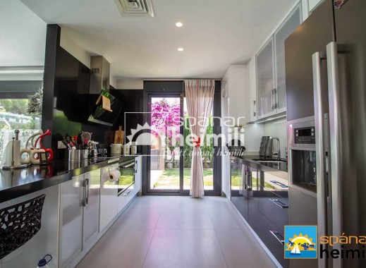 Resale - Detached house -
Campoamor/Las Ramblas