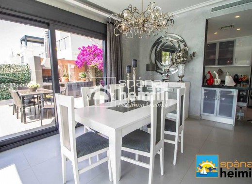 Resale - Detached house -
Campoamor/Las Ramblas