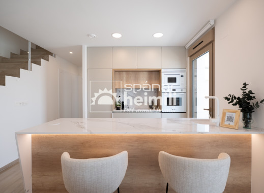 Nybyggeri - Halvåbent hus -
Los Alcazares