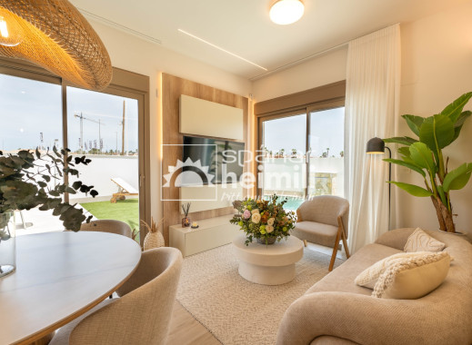 Nybyggeri - Halvåbent hus -
Los Alcazares