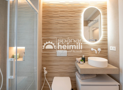 Nybyggeri - Halvåbent hus -
Los Alcazares