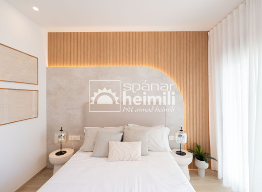 Nybyggeri - Halvåbent hus -
Los Alcazares