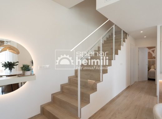 Nybyggeri - Halvåbent hus -
Los Alcazares