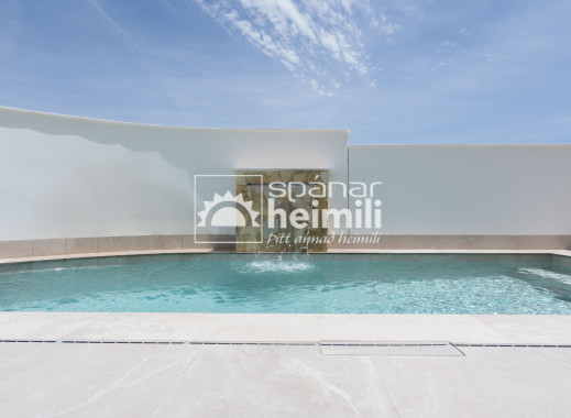 Nybyggeri - Halvåbent hus -
Los Alcazares