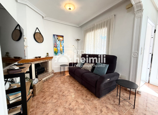 Endursala - Parhús  -
Cabo Roig