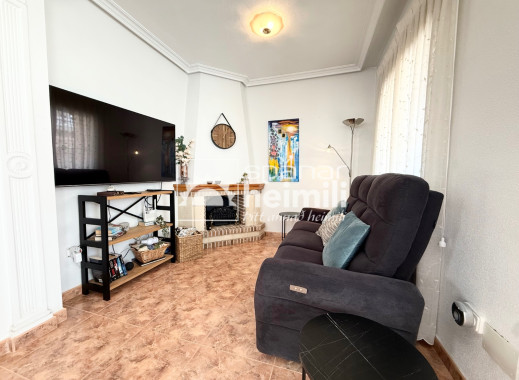 Endursala - Parhús  -
Cabo Roig