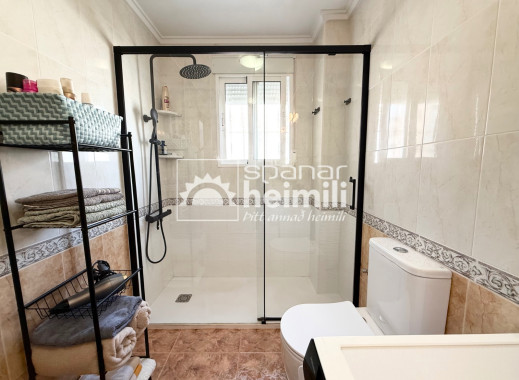 Endursala - Parhús  -
Cabo Roig