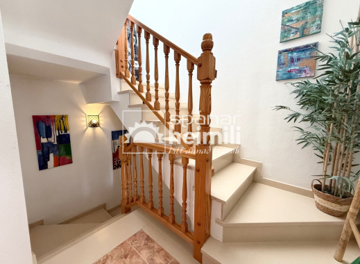 Endursala - Parhús  -
Cabo Roig