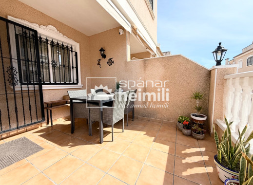 Endursala - Parhús  -
Cabo Roig