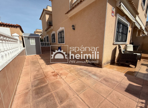 Endursala - Parhús  -
Cabo Roig