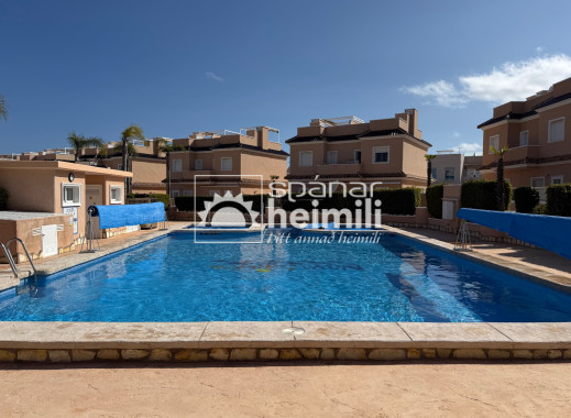 Endursala - Íbúð í fjölbýli -
Cabo Roig