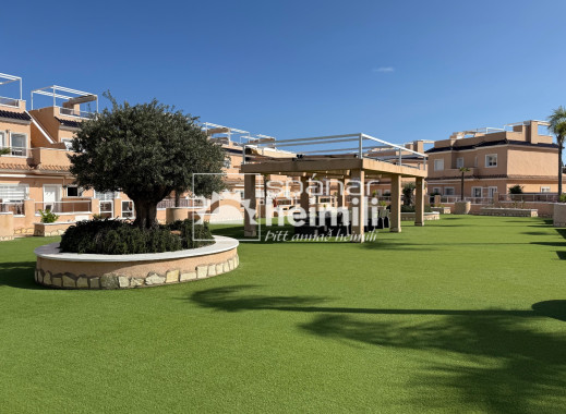 Endursala - Íbúð í fjölbýli -
Cabo Roig