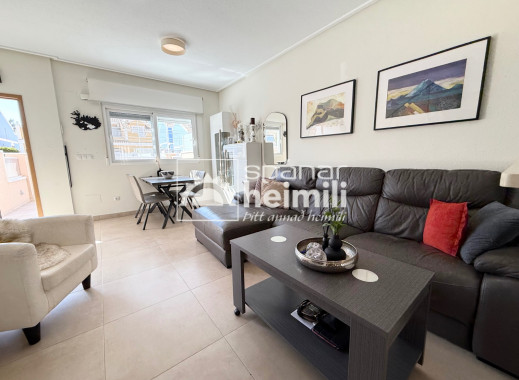 Endursala - Íbúð í fjölbýli -
Cabo Roig