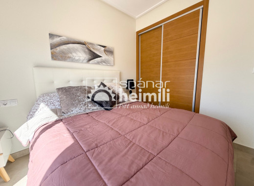 Endursala - Íbúð í fjölbýli -
Cabo Roig