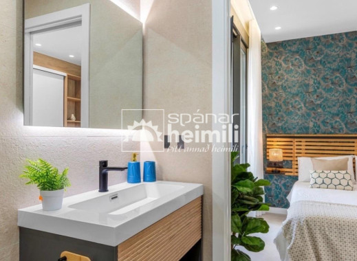 Endursala - Íbúð í fjölbýli -
Santa Rosalia