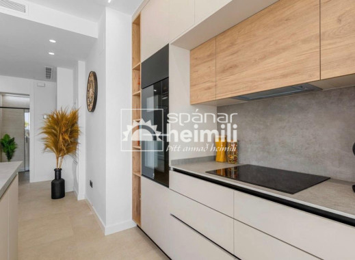 Endursala - Íbúð í fjölbýli -
Santa Rosalia