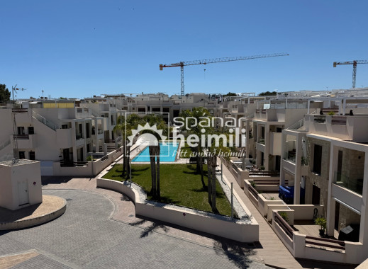 Endursala - Íbúð í fjölbýli -
Los Altos/Los Balcones