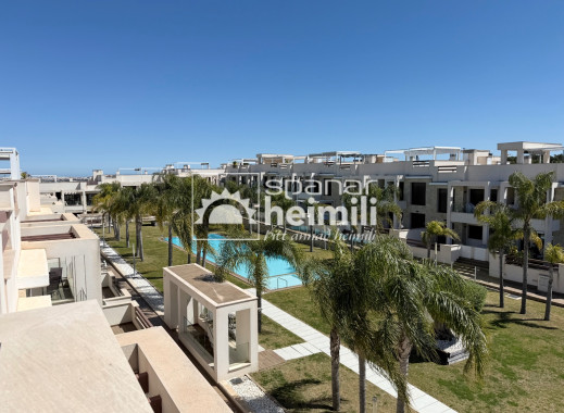 Endursala - Íbúð í fjölbýli -
Los Altos/Los Balcones