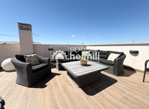 Endursala - Íbúð í fjölbýli -
Los Altos/Los Balcones