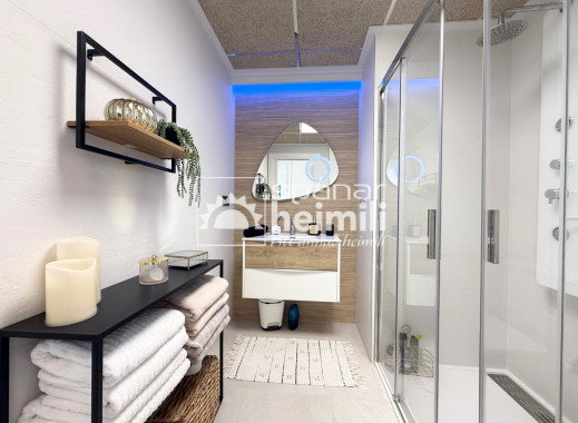 Endursala - Íbúð í fjölbýli -
Los Altos/Los Balcones