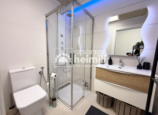 Endursala - Íbúð í fjölbýli -
Los Altos/Los Balcones