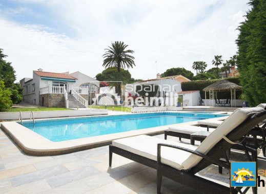 Reventa - Villa -
Los Altos/Los Balcones