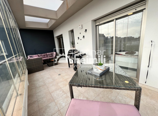 Endursala - Íbúð í fjölbýli -
Villamartin