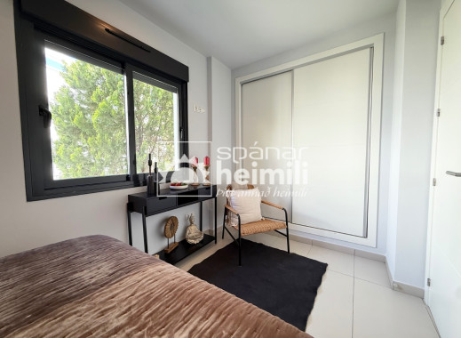 Endursala - Raðhús -
Cabo Roig