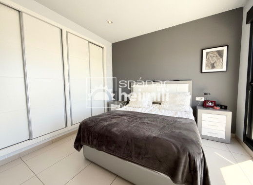 Endursala - Raðhús -
Cabo Roig