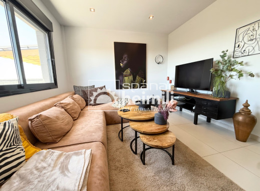 Endursala - Raðhús -
Cabo Roig