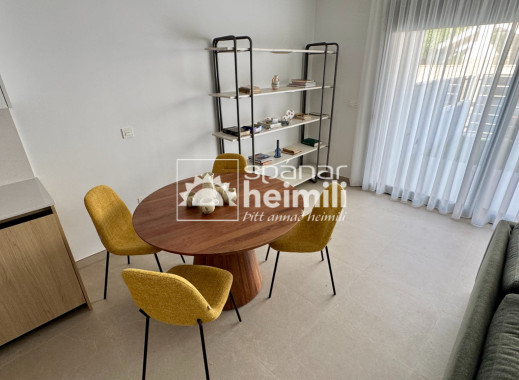 Nýbygging - Efri/neðri íbúð -
San Pedro Del Pinatar