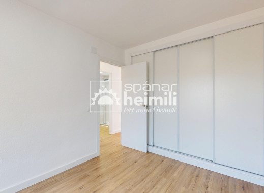 Odsprzedaż - Mieszkanie -
Villamartin