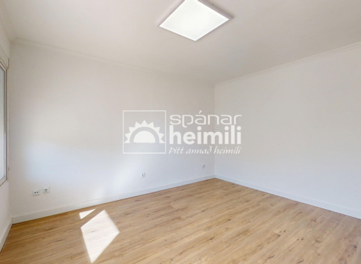 Odsprzedaż - Mieszkanie -
Villamartin