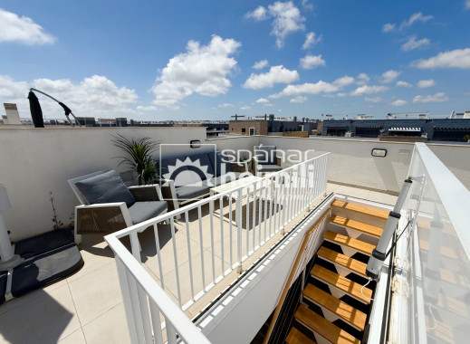 Endursala - Íbúð í fjölbýli -
Playa flamenca