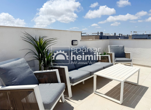 Endursala - Íbúð í fjölbýli -
Playa flamenca