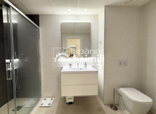 Endursala - Íbúð í fjölbýli -
Playa flamenca